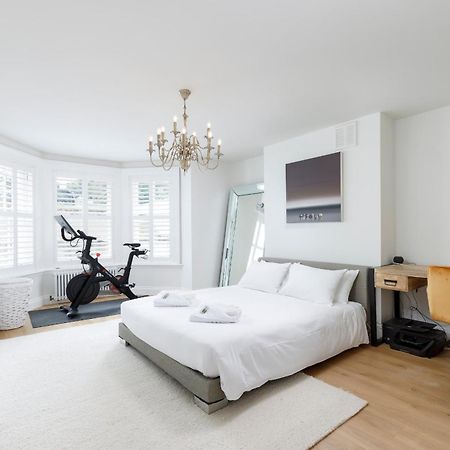 Spacious 2 Bedroom Apartment With Beautiful Garde ブライトン エクステリア 写真