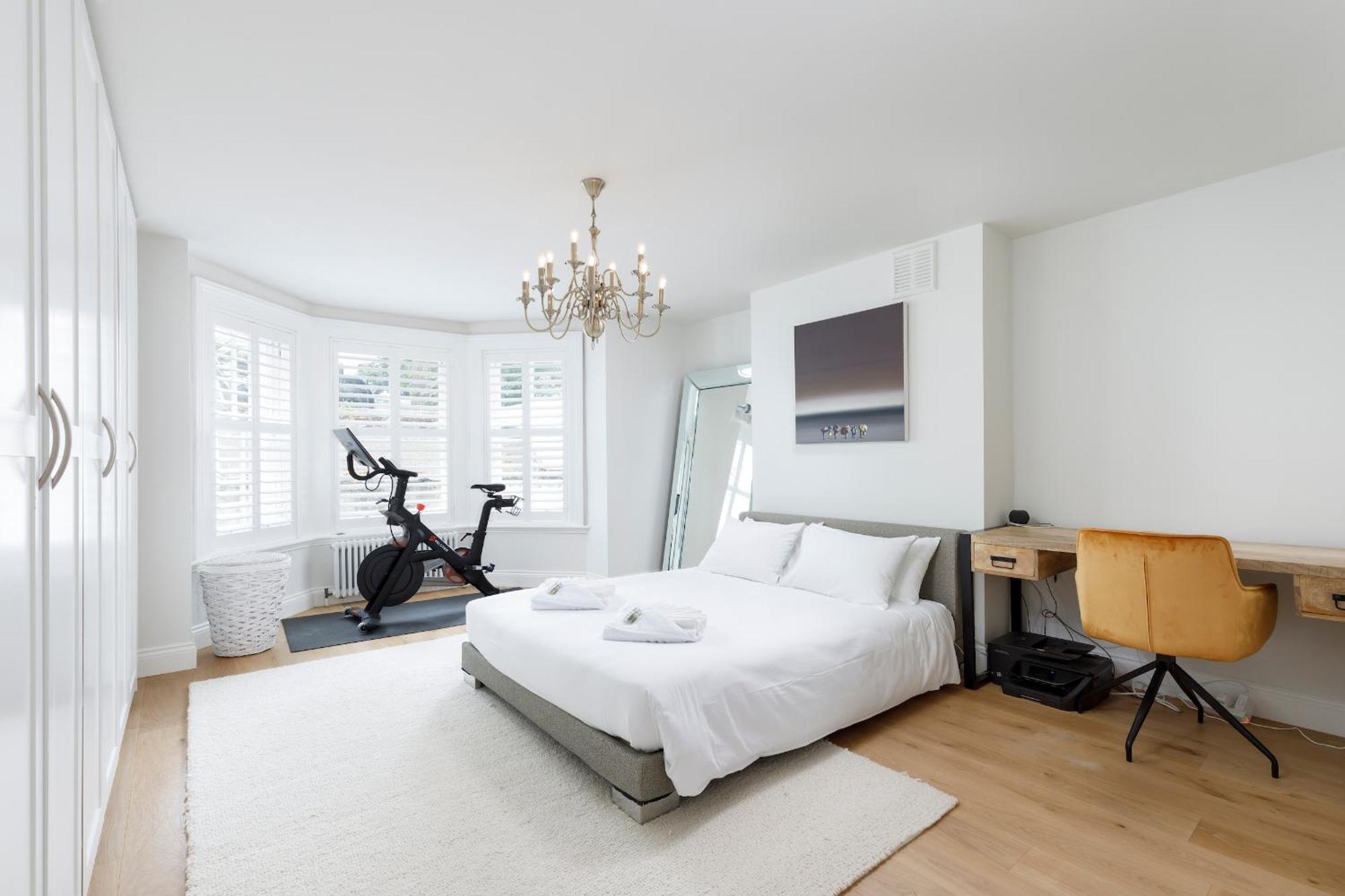 Spacious 2 Bedroom Apartment With Beautiful Garde ブライトン エクステリア 写真